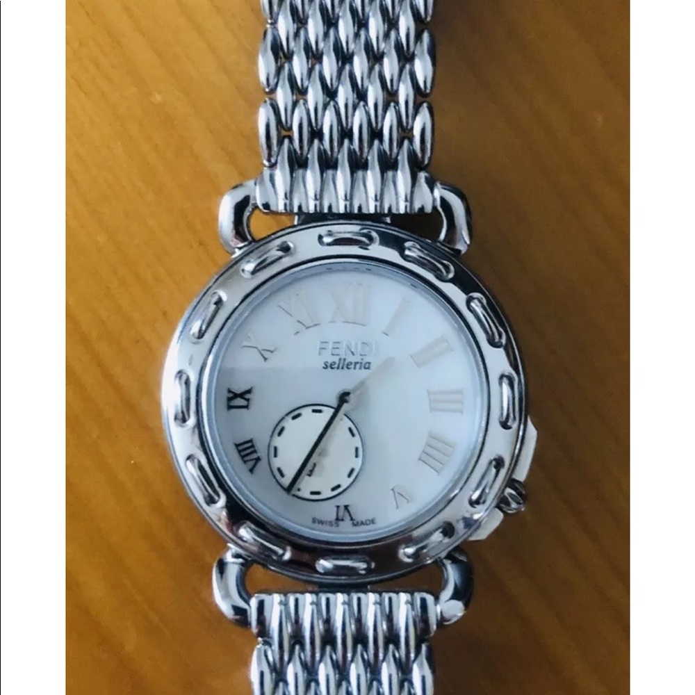 Fendi selleria watch - Picture 12 of 16